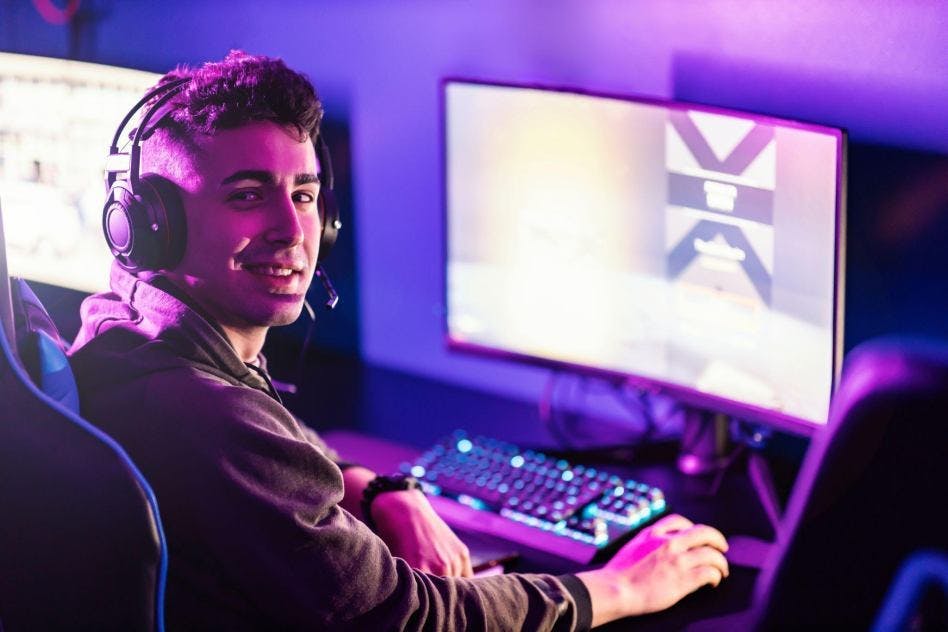 gaming influencer sitting in front of his computer